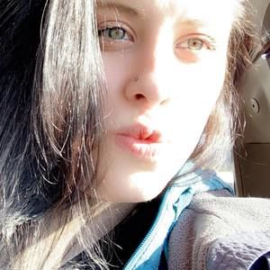 Meet your Posher, Shellie